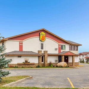 Super 8 By Wyndham Bemidji Mn